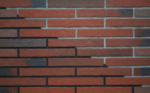 Клинкерная фасадная плитка ABC Teuto Rot-bunt Kohlebrand Schieferstruktur, 365*71*10 мм